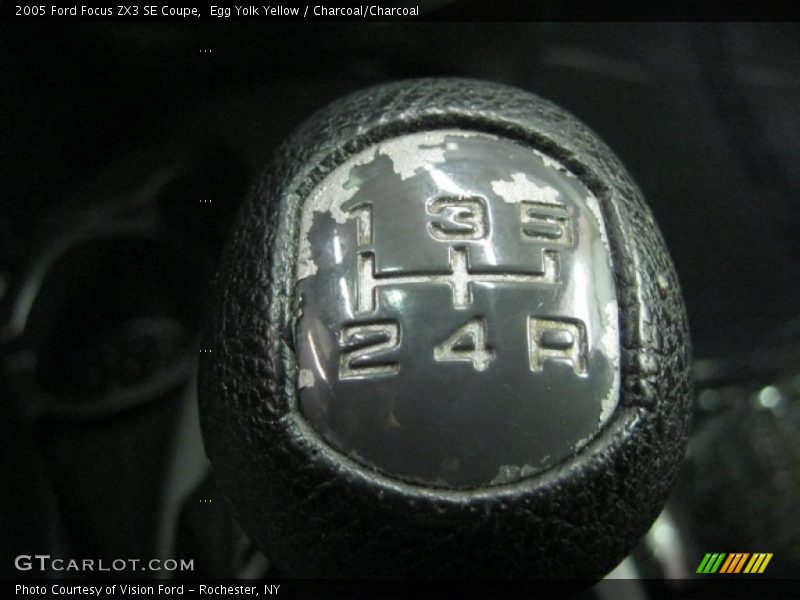 Egg Yolk Yellow / Charcoal/Charcoal 2005 Ford Focus ZX3 SE Coupe