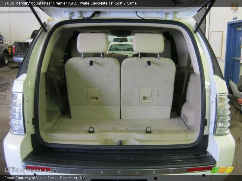 White Chocolate Tri Coat / Camel 2008 Mercury Mountaineer Premier AWD