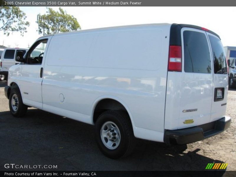 Summit White / Medium Dark Pewter 2005 Chevrolet Express 3500 Cargo Van