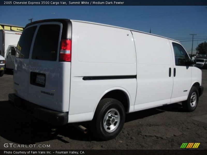 Summit White / Medium Dark Pewter 2005 Chevrolet Express 3500 Cargo Van