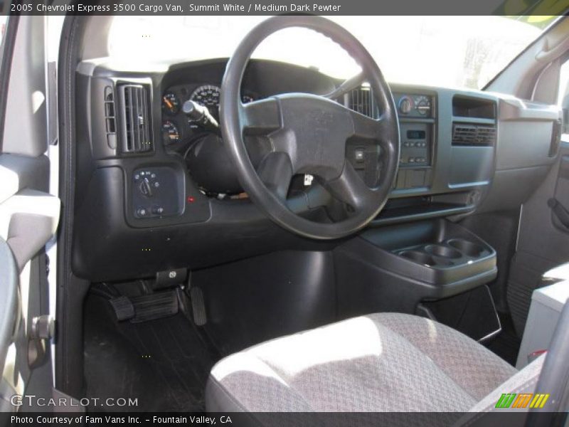 Summit White / Medium Dark Pewter 2005 Chevrolet Express 3500 Cargo Van