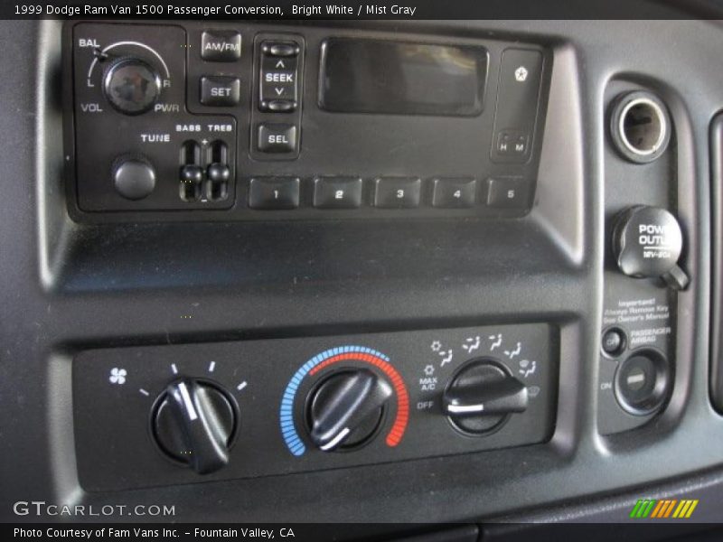Bright White / Mist Gray 1999 Dodge Ram Van 1500 Passenger Conversion