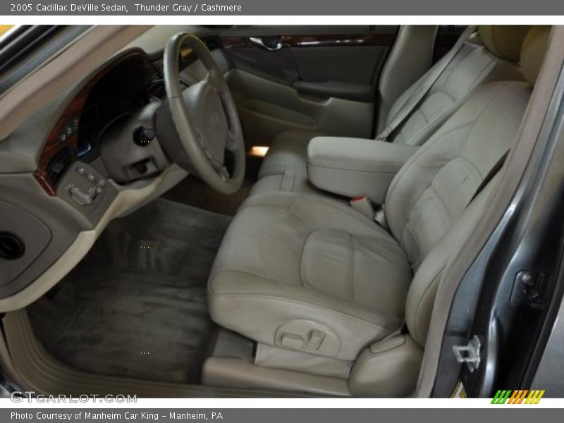 Thunder Gray / Cashmere 2005 Cadillac DeVille Sedan