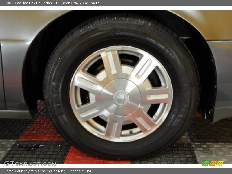 Thunder Gray / Cashmere 2005 Cadillac DeVille Sedan