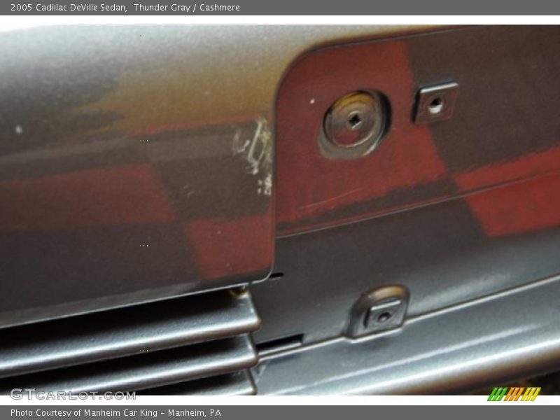 Thunder Gray / Cashmere 2005 Cadillac DeVille Sedan