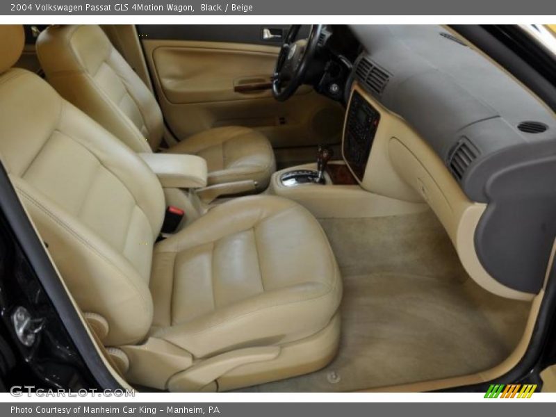 Black / Beige 2004 Volkswagen Passat GLS 4Motion Wagon