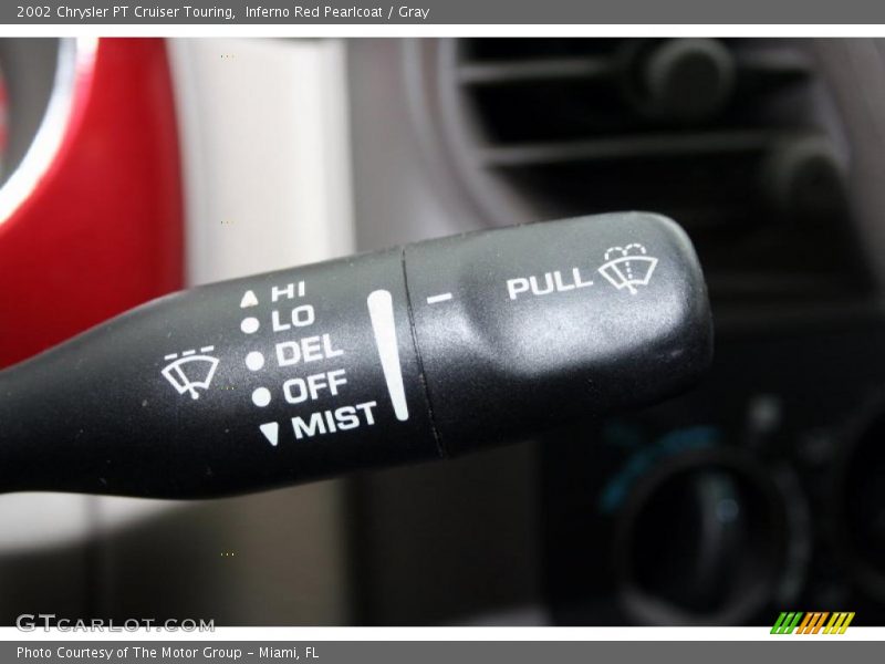 Controls of 2002 PT Cruiser Touring