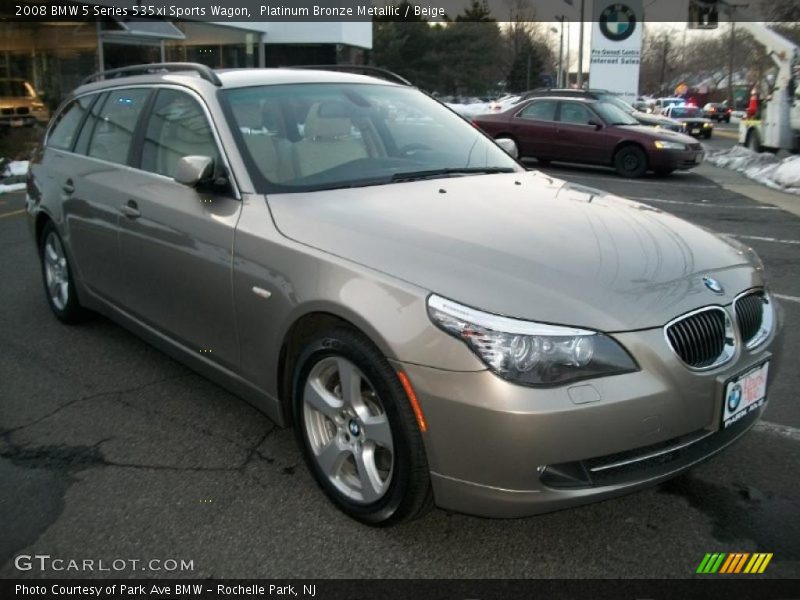 Front 3/4 View of 2008 5 Series 535xi Sports Wagon