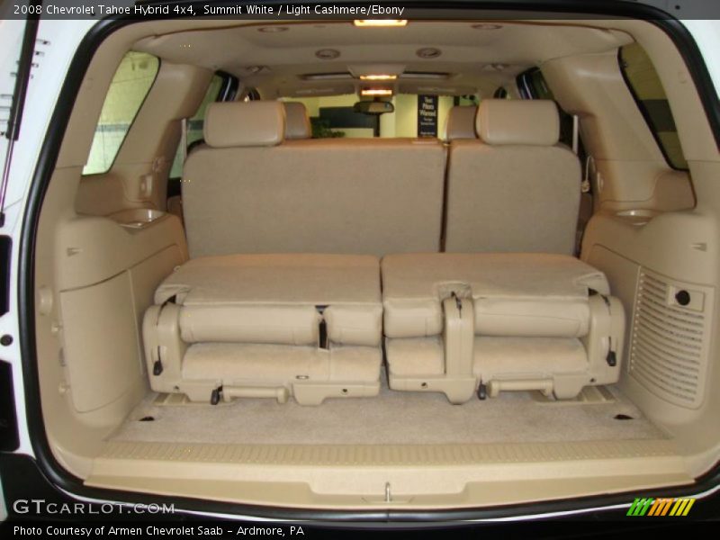  2008 Tahoe Hybrid 4x4 Trunk