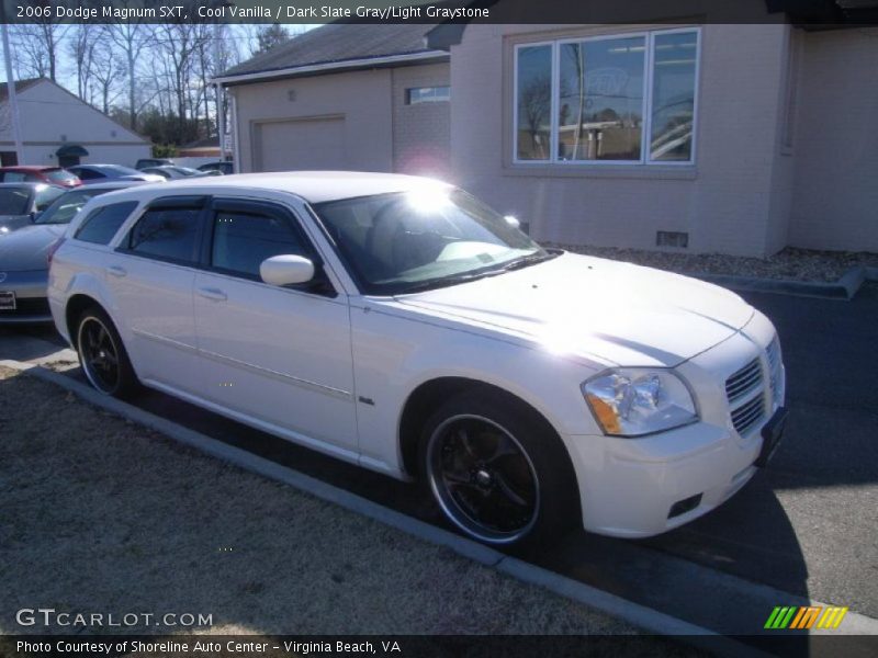 Cool Vanilla / Dark Slate Gray/Light Graystone 2006 Dodge Magnum SXT