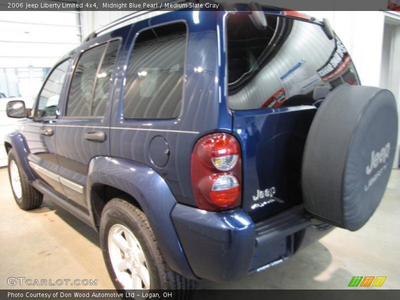 Midnight Blue Pearl / Medium Slate Gray 2006 Jeep Liberty Limited 4x4