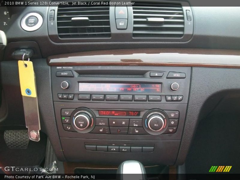 Controls of 2010 1 Series 128i Convertible