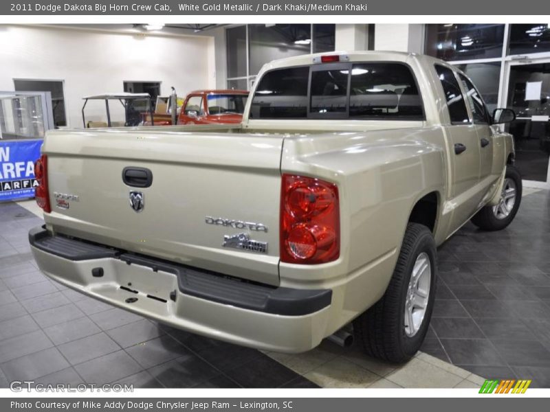 White Gold Metallic / Dark Khaki/Medium Khaki 2011 Dodge Dakota Big Horn Crew Cab