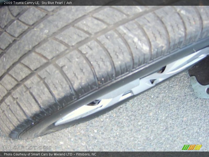 Sky Blue Pearl / Ash 2009 Toyota Camry LE