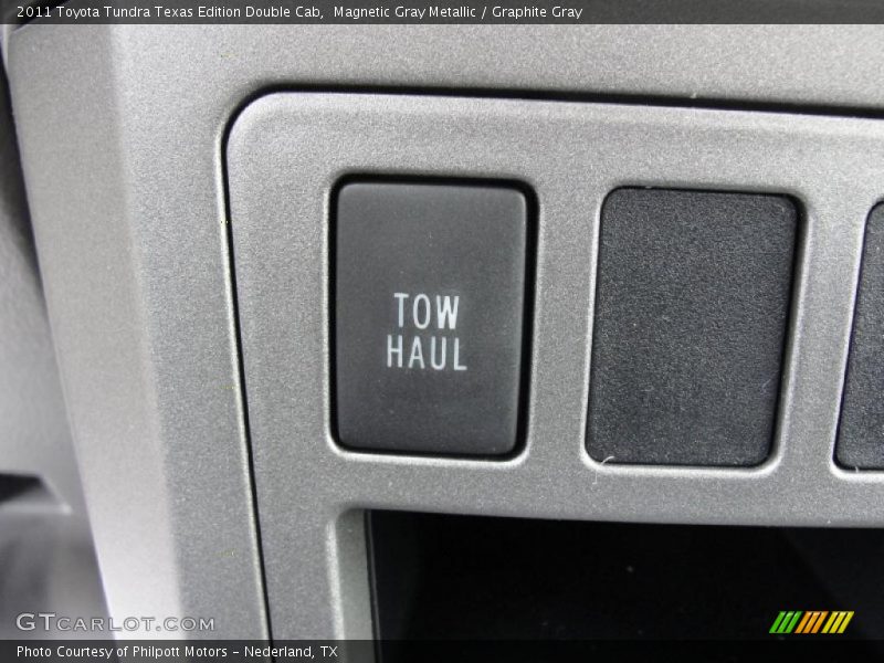 Magnetic Gray Metallic / Graphite Gray 2011 Toyota Tundra Texas Edition Double Cab