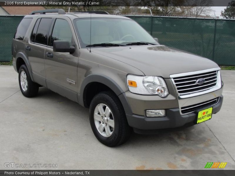 Mineral Grey Metallic / Camel 2006 Ford Explorer XLT