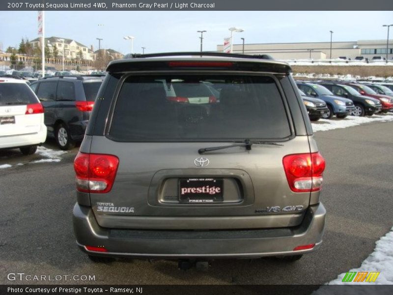 Phantom Gray Pearl / Light Charcoal 2007 Toyota Sequoia Limited 4WD