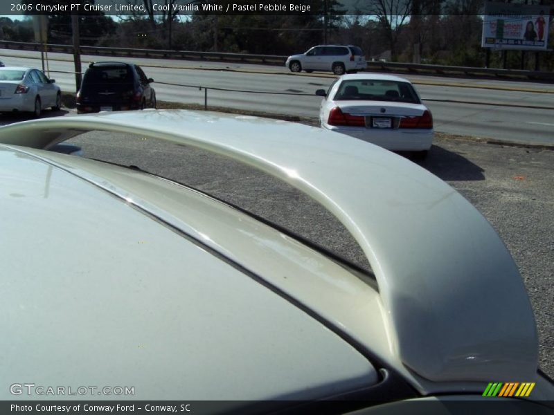 Cool Vanilla White / Pastel Pebble Beige 2006 Chrysler PT Cruiser Limited