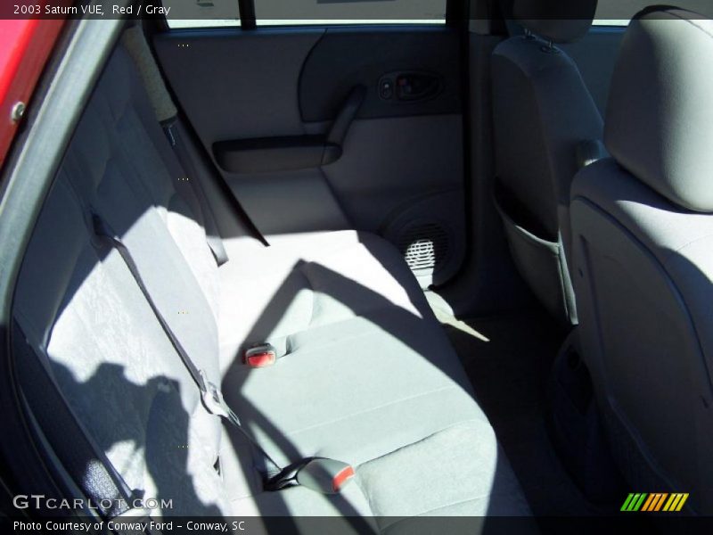 Red / Gray 2003 Saturn VUE