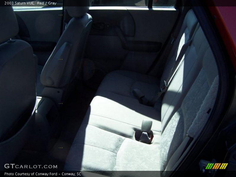 Red / Gray 2003 Saturn VUE
