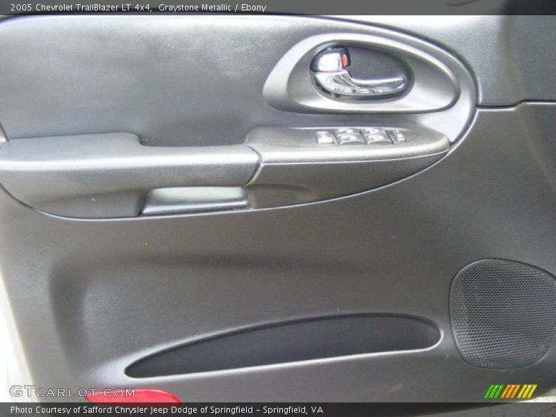 Graystone Metallic / Ebony 2005 Chevrolet TrailBlazer LT 4x4
