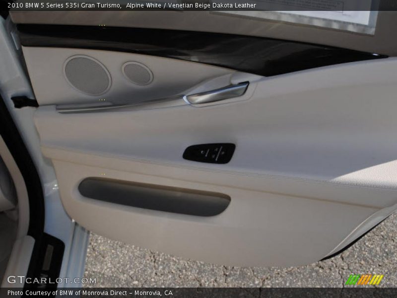 Alpine White / Venetian Beige Dakota Leather 2010 BMW 5 Series 535i Gran Turismo