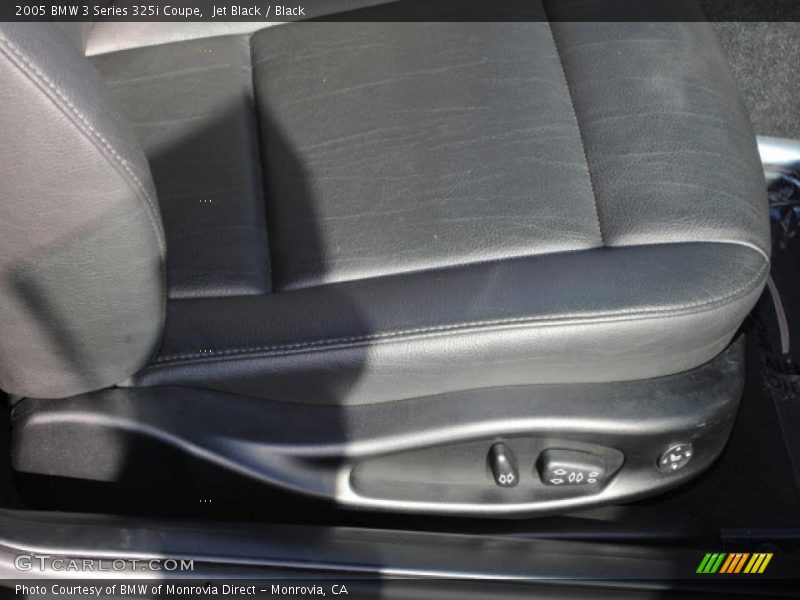 Jet Black / Black 2005 BMW 3 Series 325i Coupe