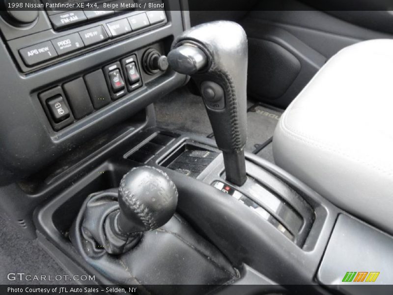  1998 Pathfinder XE 4x4 4 Speed Automatic Shifter