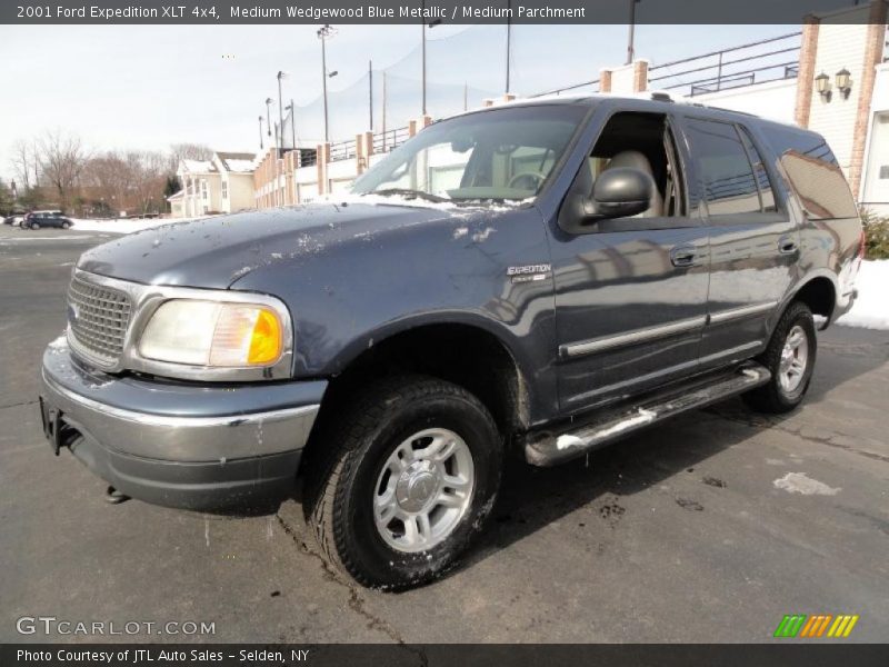 Medium Wedgewood Blue Metallic / Medium Parchment 2001 Ford Expedition XLT 4x4
