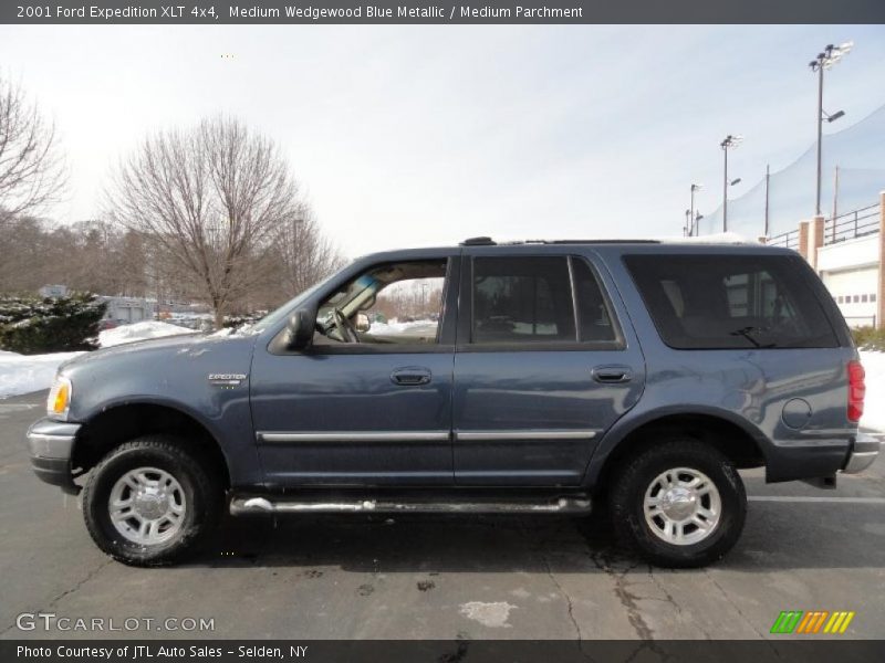 Medium Wedgewood Blue Metallic / Medium Parchment 2001 Ford Expedition XLT 4x4
