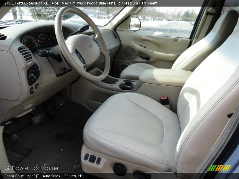 Medium Wedgewood Blue Metallic / Medium Parchment 2001 Ford Expedition XLT 4x4