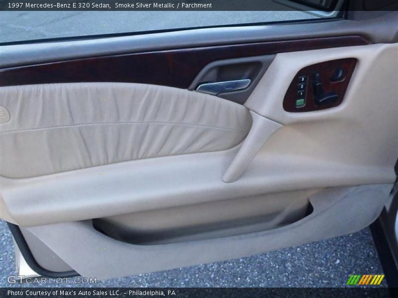 Smoke Silver Metallic / Parchment 1997 Mercedes-Benz E 320 Sedan