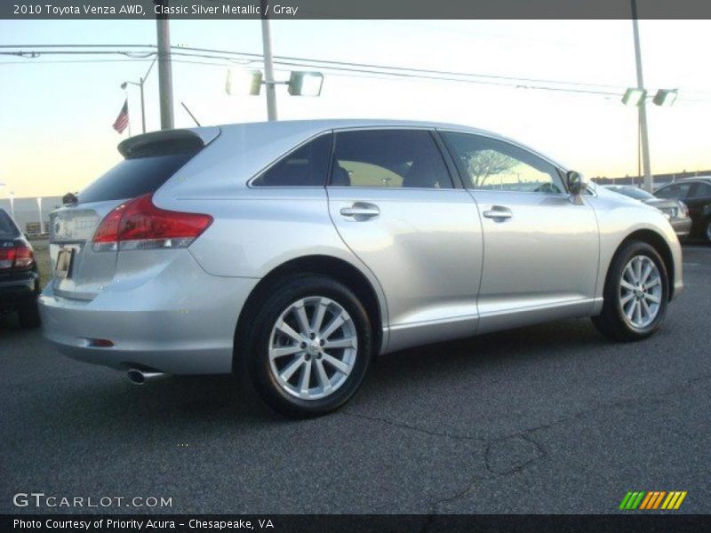 Classic Silver Metallic / Gray 2010 Toyota Venza AWD