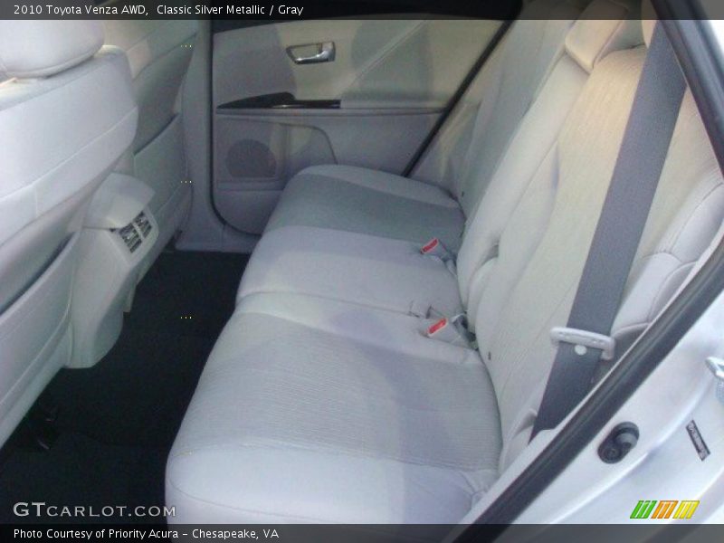 Classic Silver Metallic / Gray 2010 Toyota Venza AWD