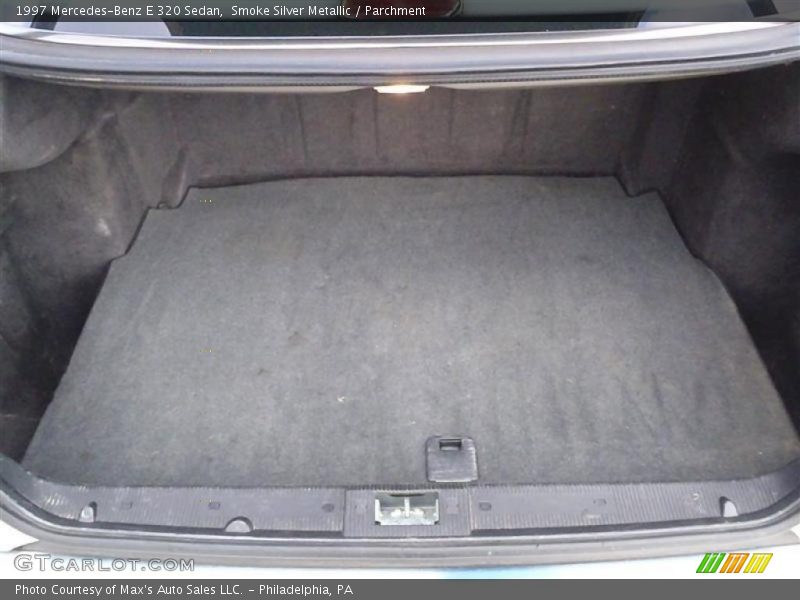 Smoke Silver Metallic / Parchment 1997 Mercedes-Benz E 320 Sedan
