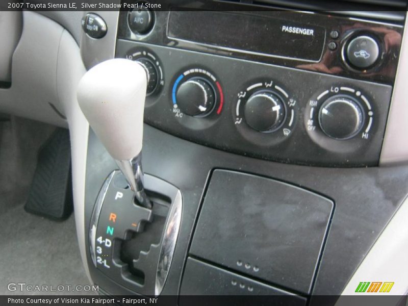 Silver Shadow Pearl / Stone 2007 Toyota Sienna LE