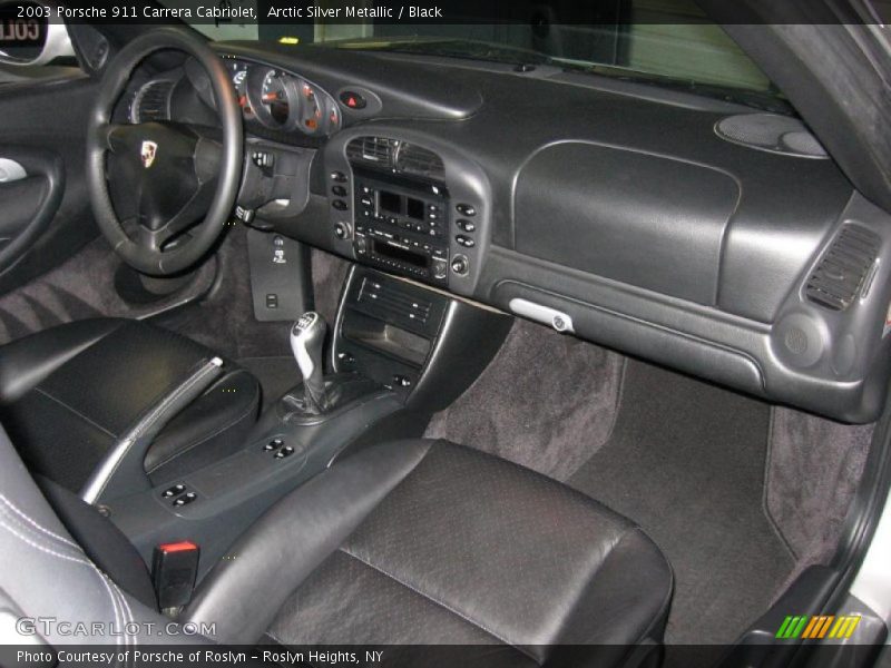 Dashboard of 2003 911 Carrera Cabriolet
