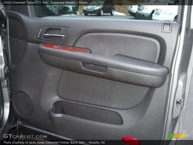 Graystone Metallic / Ebony 2009 Chevrolet Tahoe LTZ 4x4