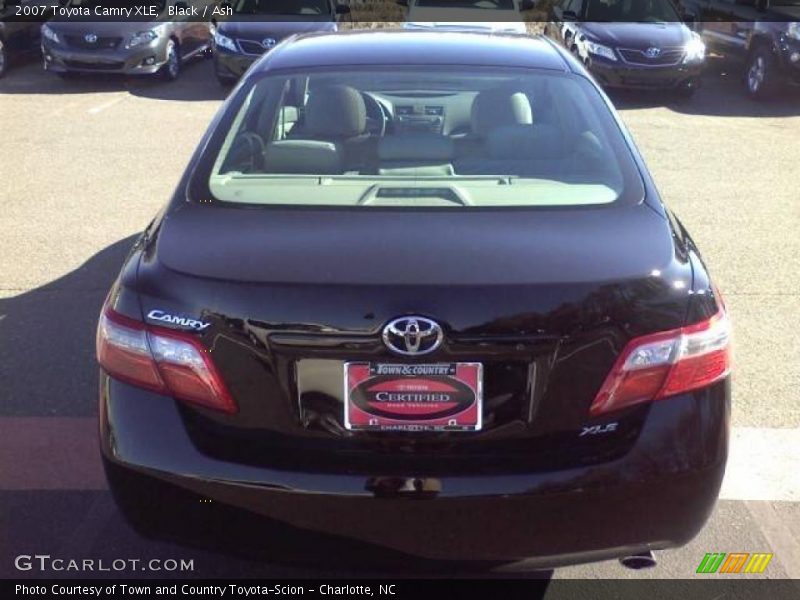 Black / Ash 2007 Toyota Camry XLE