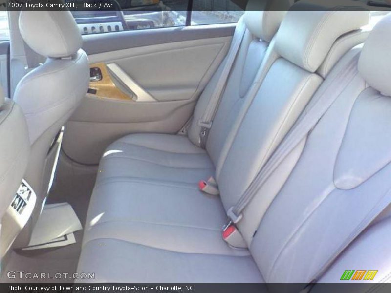 Black / Ash 2007 Toyota Camry XLE