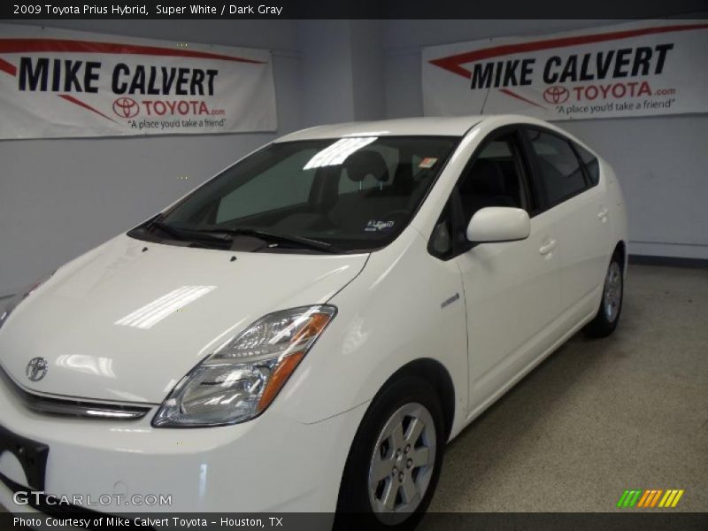 Super White / Dark Gray 2009 Toyota Prius Hybrid