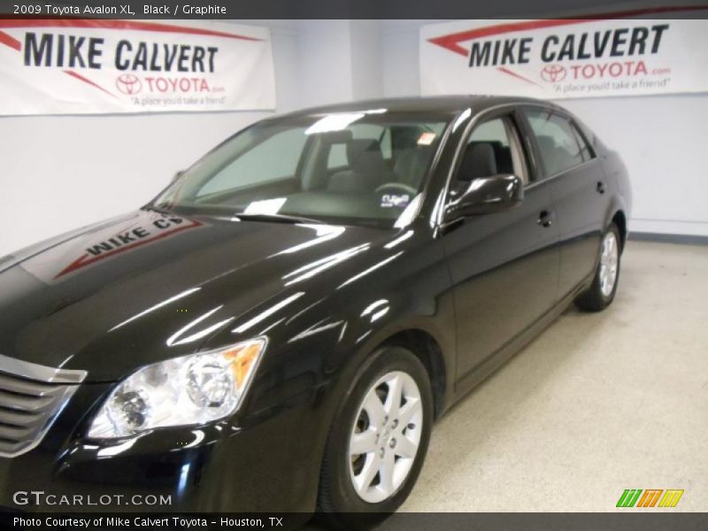 Black / Graphite 2009 Toyota Avalon XL