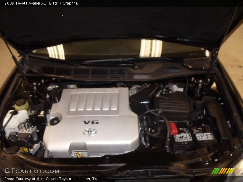 Black / Graphite 2009 Toyota Avalon XL
