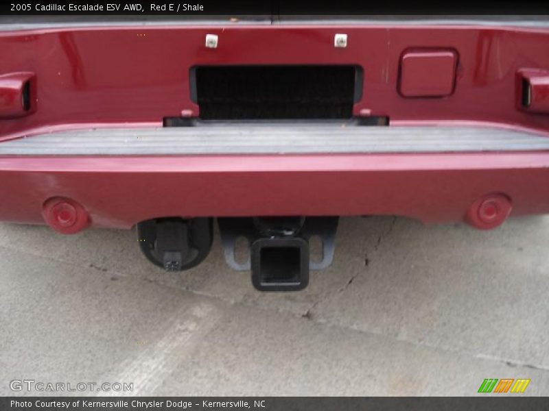 Red E / Shale 2005 Cadillac Escalade ESV AWD