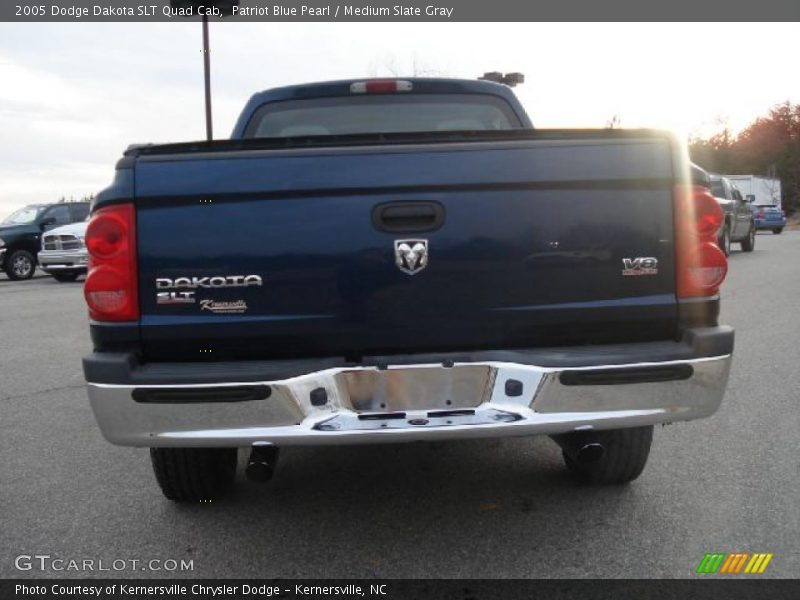 Patriot Blue Pearl / Medium Slate Gray 2005 Dodge Dakota SLT Quad Cab