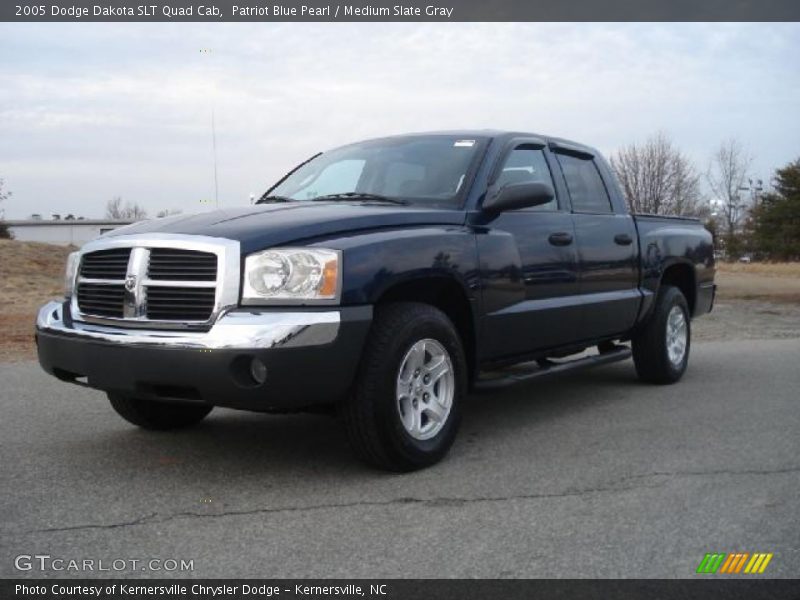 Patriot Blue Pearl / Medium Slate Gray 2005 Dodge Dakota SLT Quad Cab