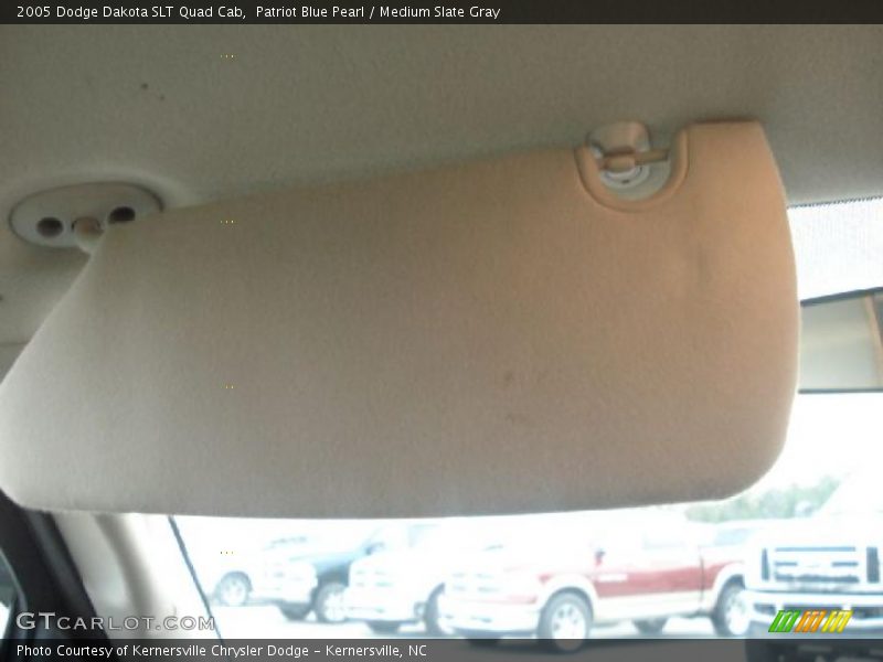 Patriot Blue Pearl / Medium Slate Gray 2005 Dodge Dakota SLT Quad Cab