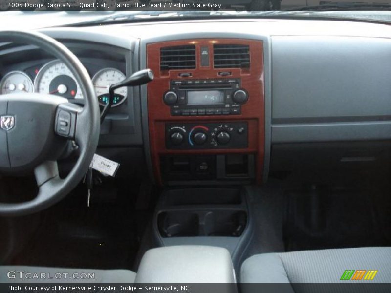 Patriot Blue Pearl / Medium Slate Gray 2005 Dodge Dakota SLT Quad Cab