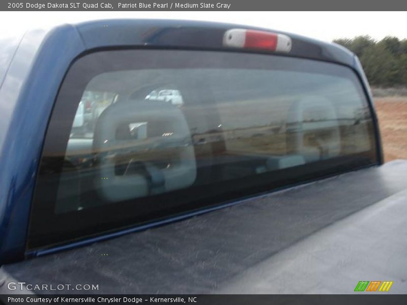 Patriot Blue Pearl / Medium Slate Gray 2005 Dodge Dakota SLT Quad Cab