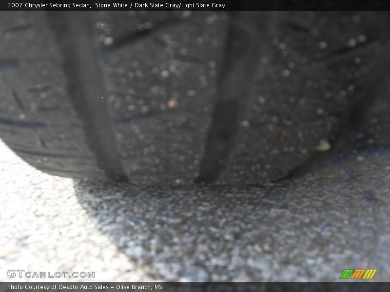 Stone White / Dark Slate Gray/Light Slate Gray 2007 Chrysler Sebring Sedan